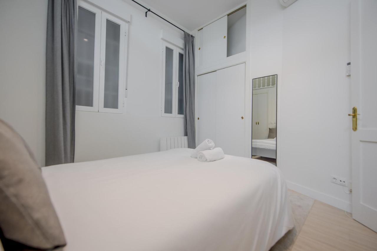 Supercool Apto En El Corazon De Malasana 7Pax Madrid Exteriér fotografie