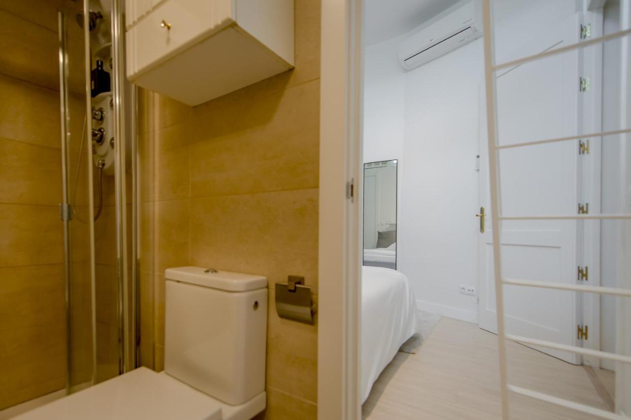 Supercool Apto En El Corazon De Malasana 7Pax Madrid Exteriér fotografie